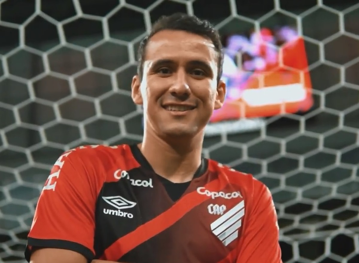 Athletico inscreve 50 jogadores na Libertadores e tem Pablo de novo como camisa 5; veja a lista - Globo.com
