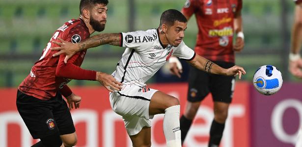 Athletico-PR para em goleiro do Caracas e empata na estreia na Libertadores - UOL Esporte