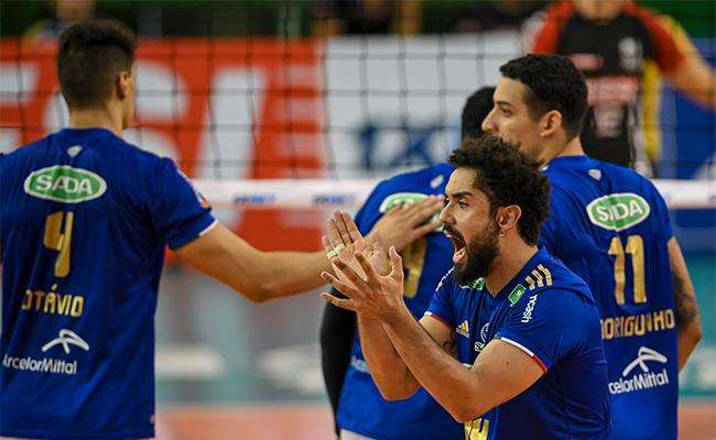 Cruzeiro bate Sesi e sai na frente em briga por vaga na final da Superliga - Superesportes