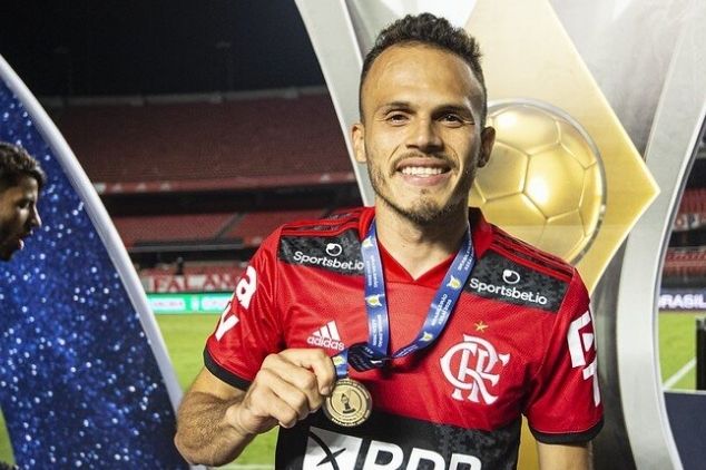 Flamengo terá economia milionária com saída de Renê para o Internacional; veja valores - Torcedores.com