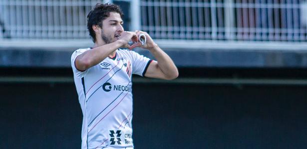 Inter encaminha a contratação de Marcinho, do Athletico Paranaense - UOL Esporte