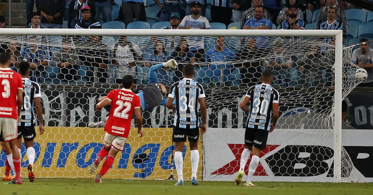 Inter vence Gre-Nal com gol de Taison, mas vaga na final do Gauchão fica com o Grêmio - GZH