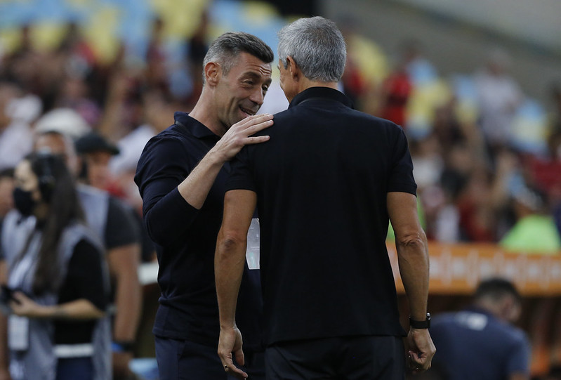 Talleres surpreende e deixa presente para o Flamengo no vestiário do Maracanã - Flamengo - Mundo Rubro Negro