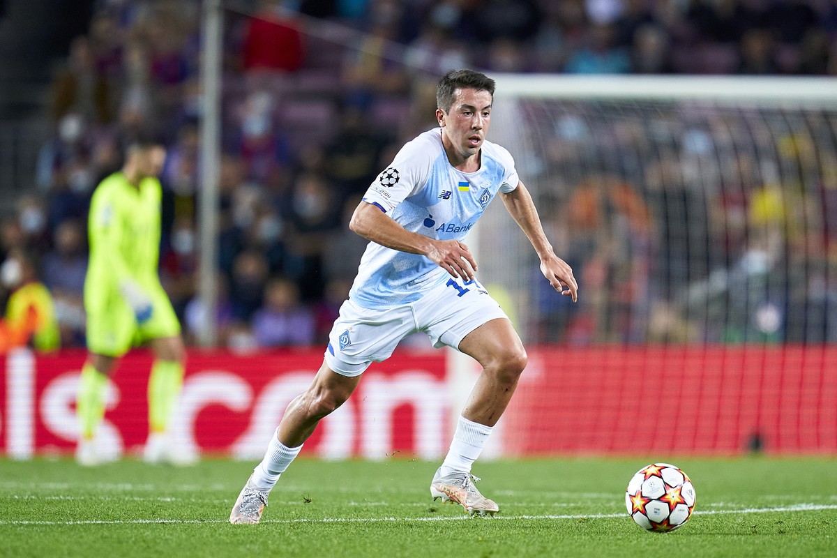 Vasco destrava negociações, ganha moral no mercado e encaminha reforços a duas semanas da Série B - Globo.com